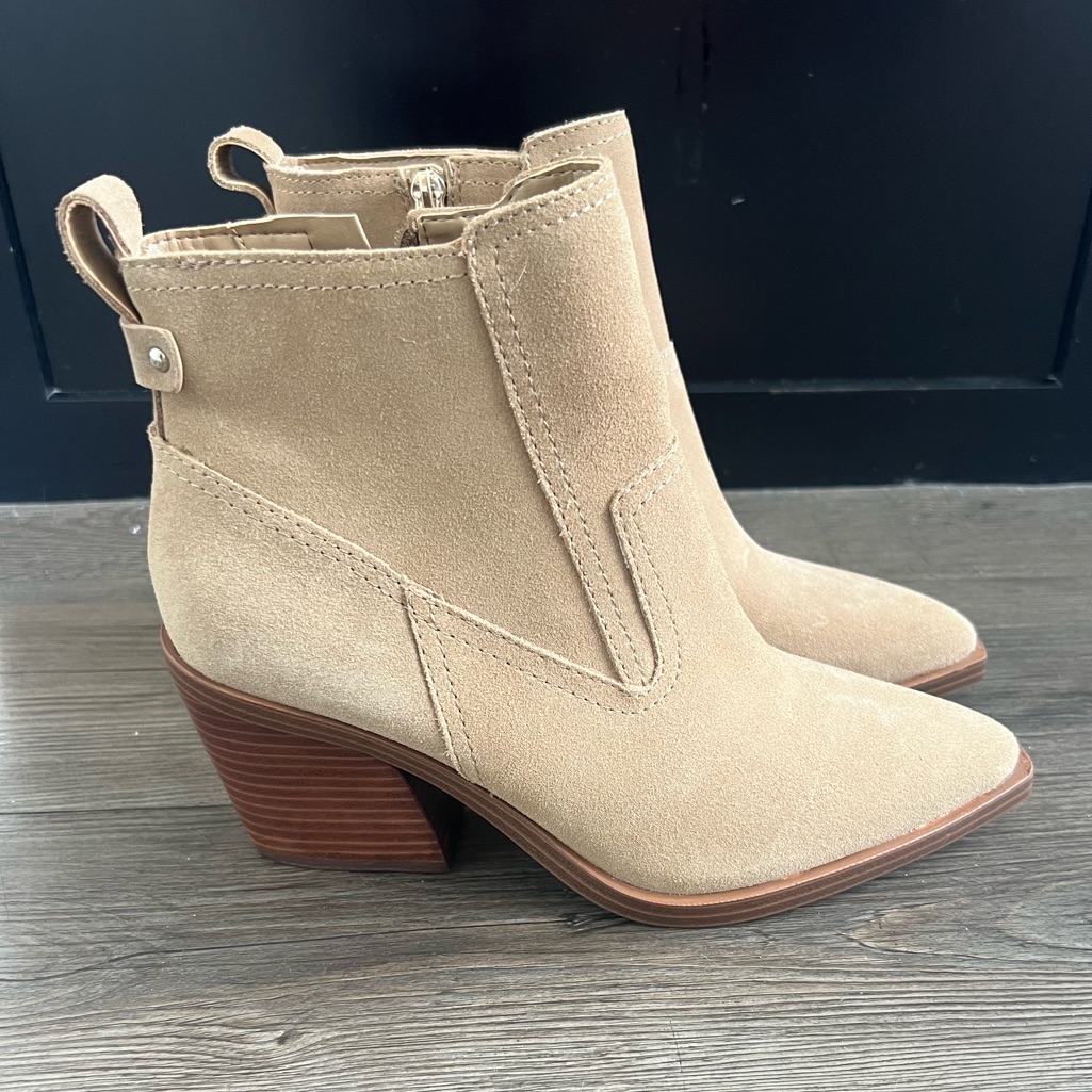 Vince Camuto Briyeonda Western Bootie Size 7.5
